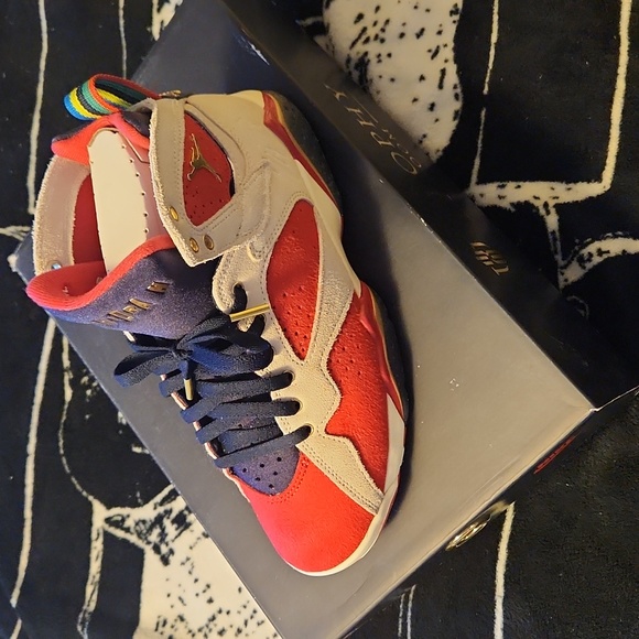 JORDAN 7 TROPHY ROOM SP SIZE 8 - Picture 1 of 3
